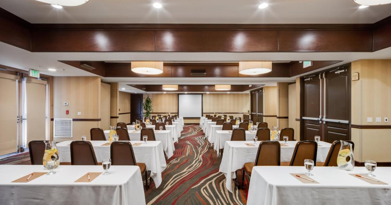 Ayres Hotel & Spa Moreno Valley/Riverside Buitenkant foto